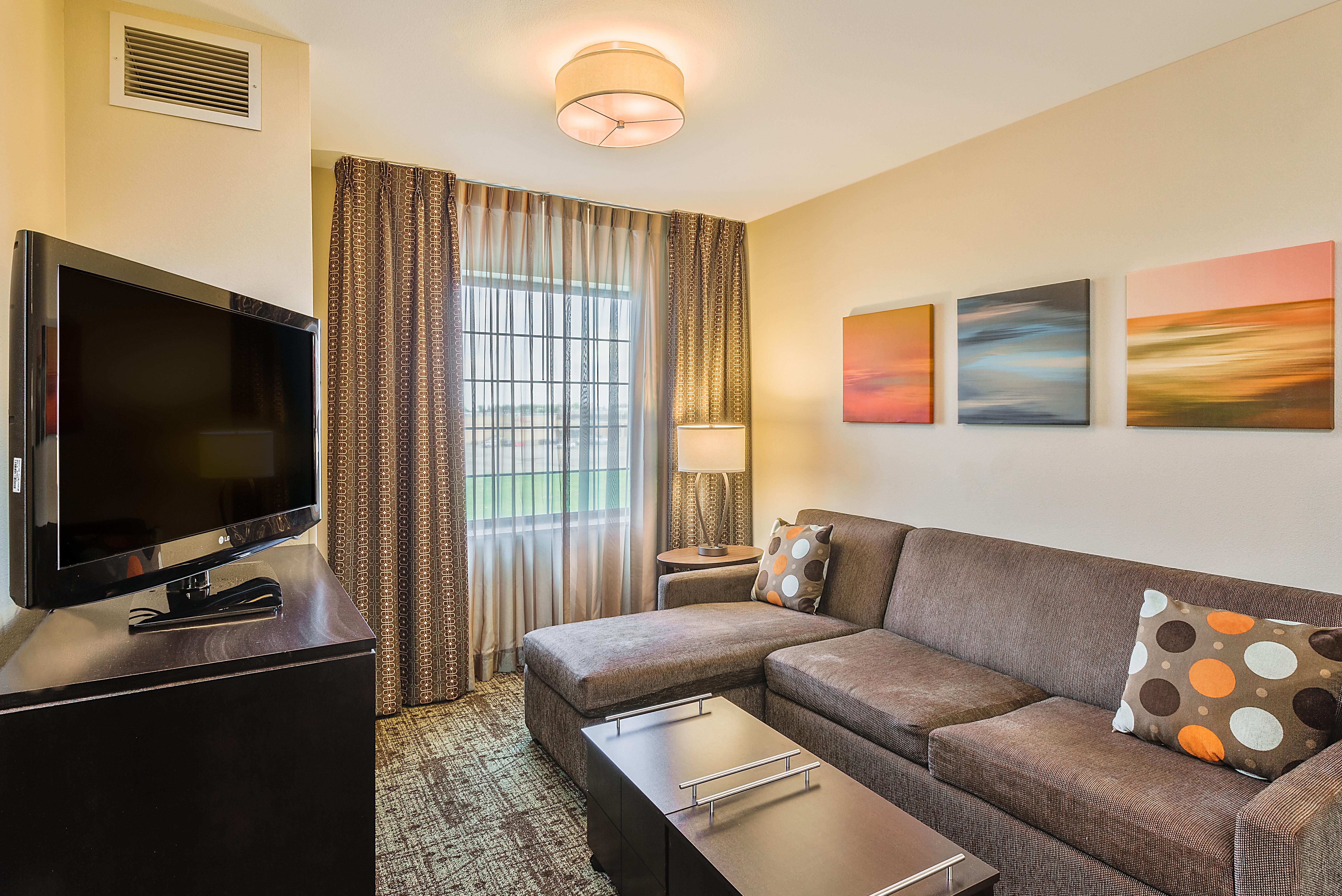 Staybridge Suites Bismarck By Ihg מראה חיצוני תמונה