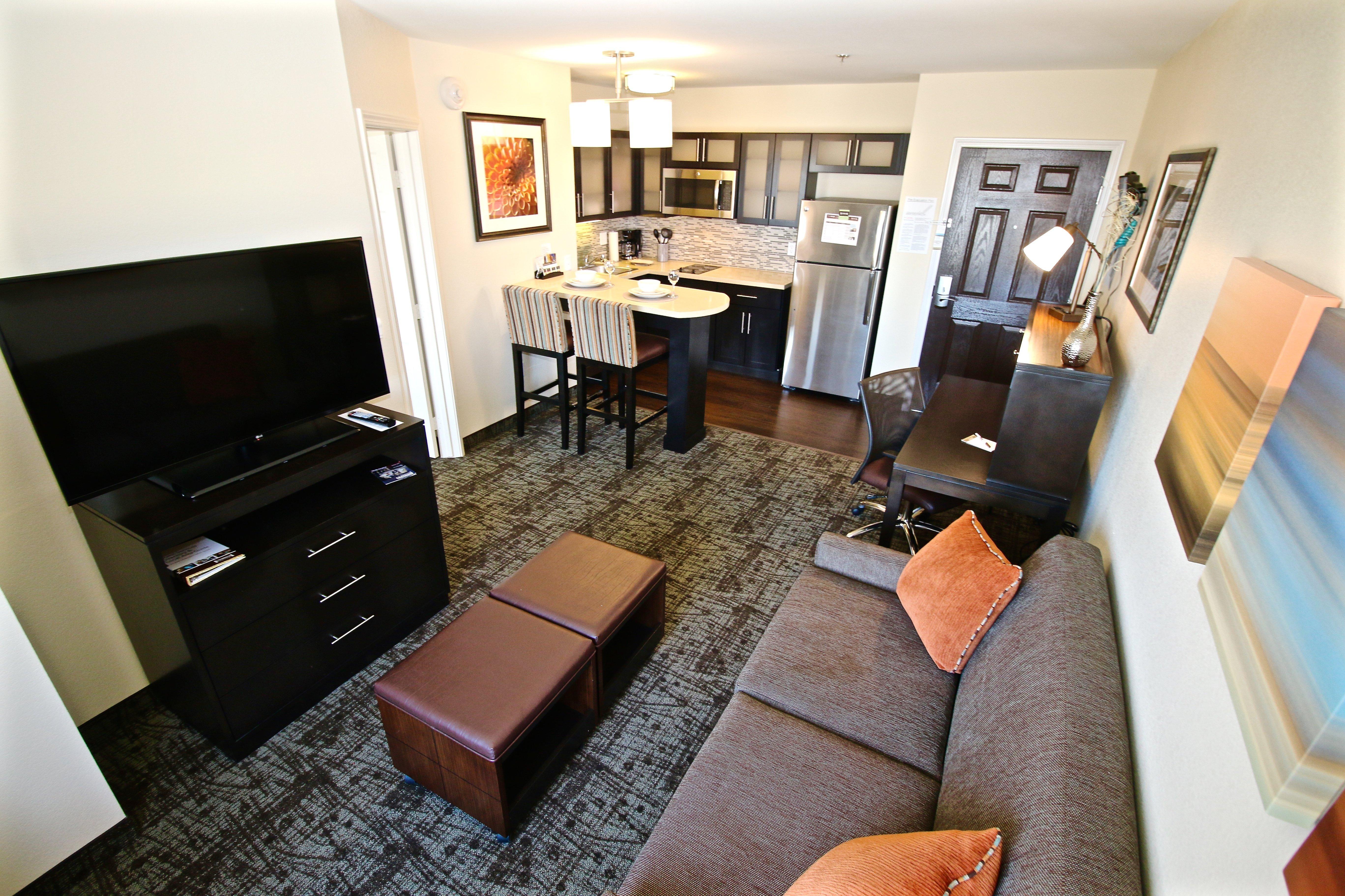 Staybridge Suites Bismarck By Ihg מראה חיצוני תמונה