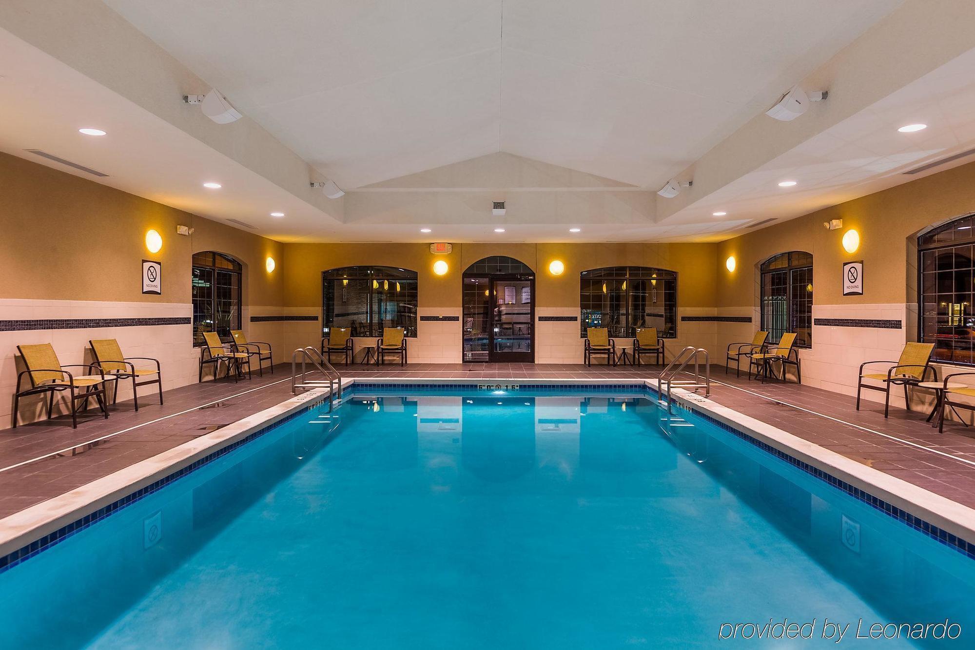 Staybridge Suites Bismarck By Ihg מראה חיצוני תמונה